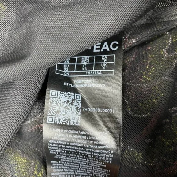 GUESS Off The Shoulder Lois Lace Up Top - Picture 8 of 10